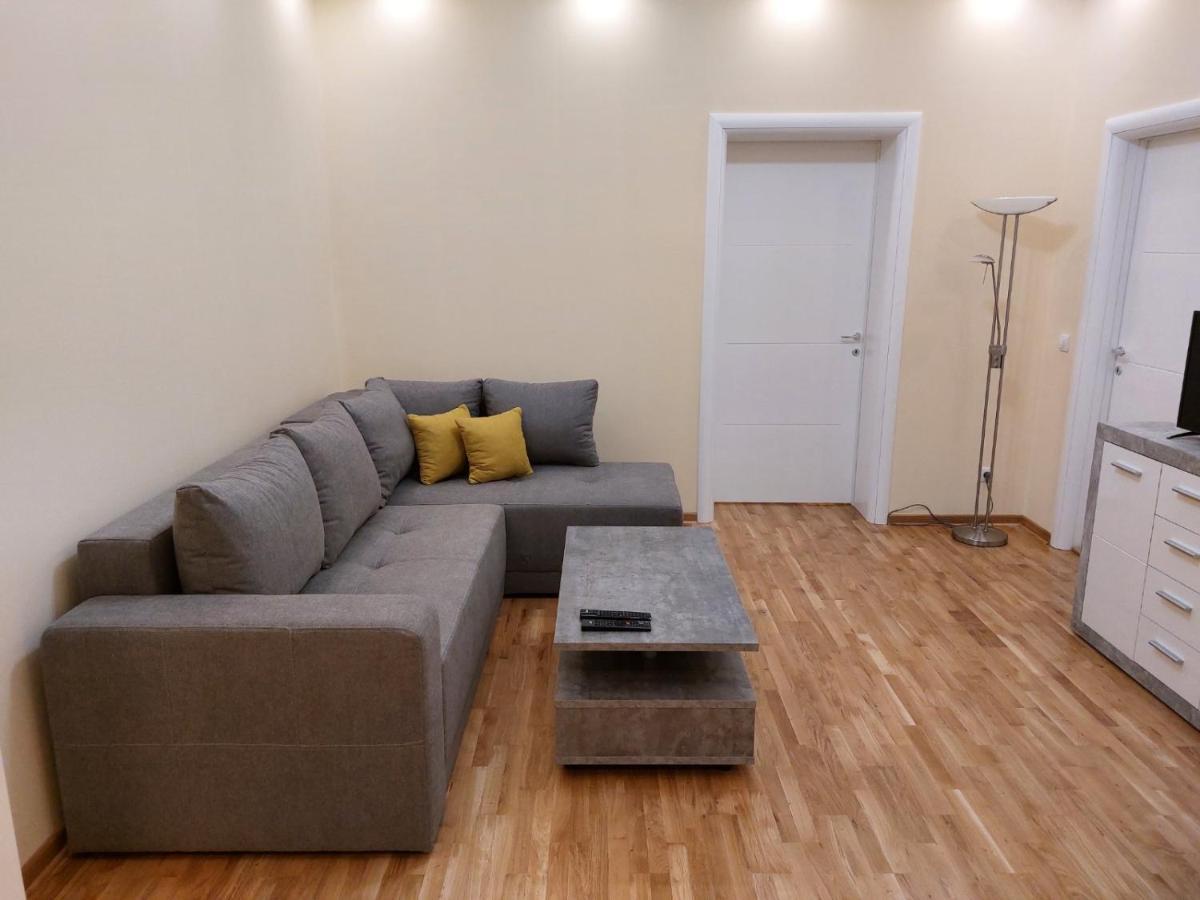 Ferienwohnung Jez Belgrad Exterior foto